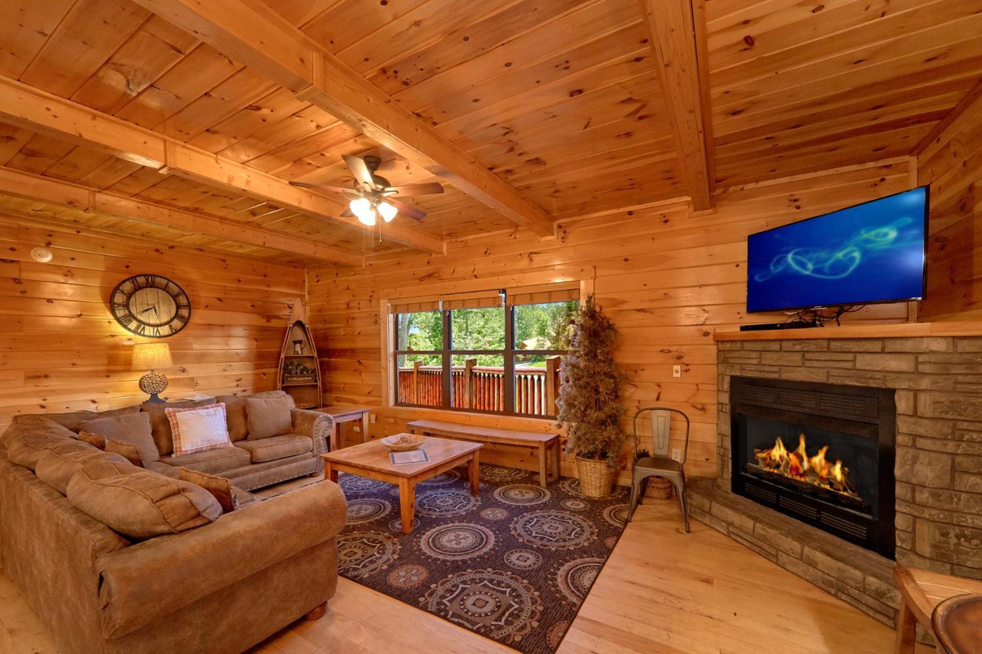 Misty Mountain Lodge Holiday Home แกตลิงเบิร์ก ภายนอก รูปภาพ